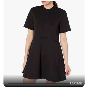 Sweaty Betty Revive T-Shirt Dress Black size 6